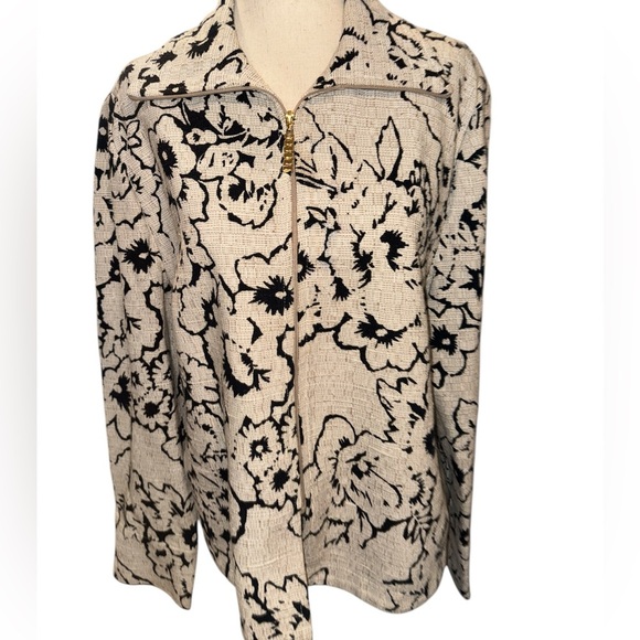 St. John Sport Floral Jacket - Picture 2 of 5